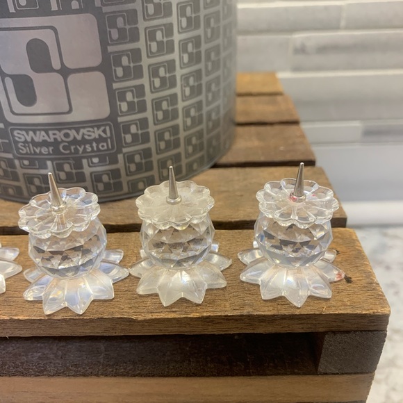 Set of 6 Vintage Miniature 1” Pineapple Style Candle Holders - Picture 3 of 7